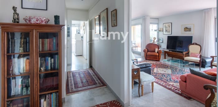 Image 4 sur 15 - Appartement  ·  Vente · Aix En Provence (13100) · 5 pièces · 118m²