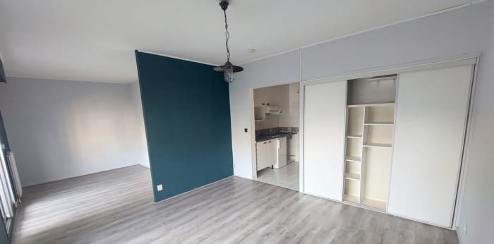 Image 1 sur 7 - Appartement  ·  Vente · Merignac (33700) · 1 pièce · 35m²