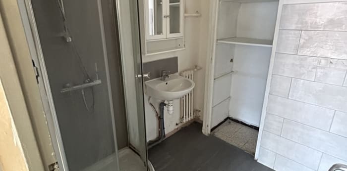Image 5 sur 12 - Appartement  ·  Vente · Marseille (13002) · 4 pièces · 64m²