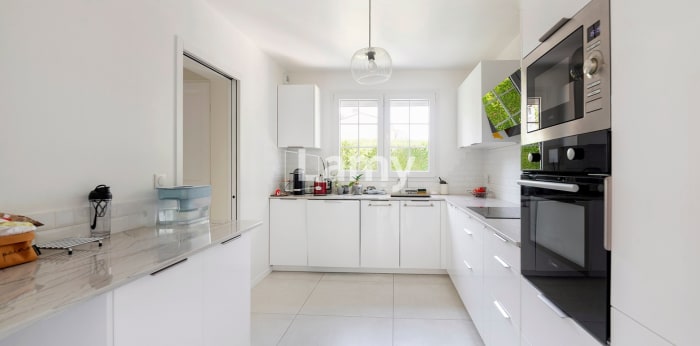 Image 3 sur 12 - Maison/villa  ·  Vente · Epinay Sur Orge (91360) · 7 pièces · 140m²