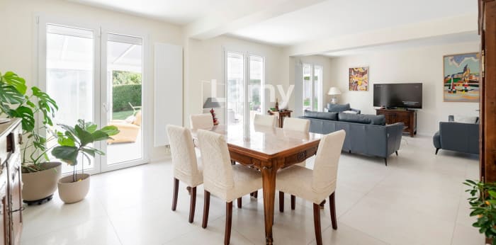 Image 4 sur 12 - Maison/villa  ·  Vente · Epinay Sur Orge (91360) · 7 pièces · 140m²