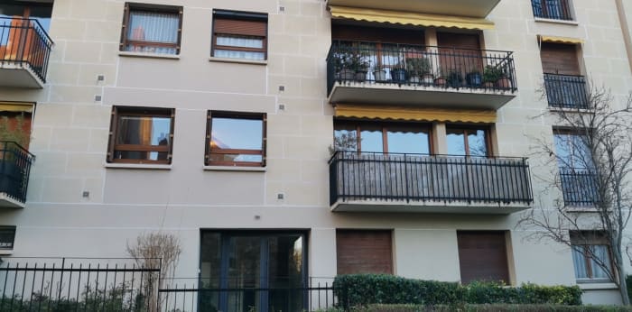 Image 1 sur 4 - Appartement  ·  Vente · Bourg La Reine (92340) · 1 pièce · 17m²