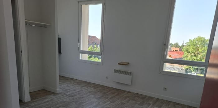 Image 1 sur 3 - Appartement  ·  Vente · Anzin (59410) · 1 pièce · 21m²