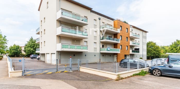 Image 2 sur 13 - Appartement  ·  Vente · Moulins Les Metz (57160) · 3 pièces · 74m²