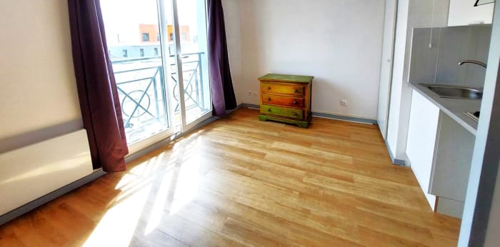 Image 1 sur 3 - Appartement  ·  Vente · Talence (33400) · 1 pièce · 20m²