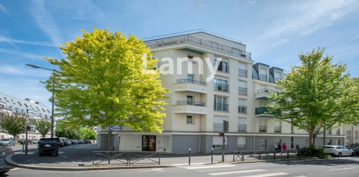 Image 9 sur 10 - Appartement  ·  Vente · Cergy (95800) · 3 pièces · 62m²