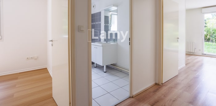 Image 9 sur 11 - Appartement  ·  Vente · Valenciennes (59300) · 3 pièces · 65m²