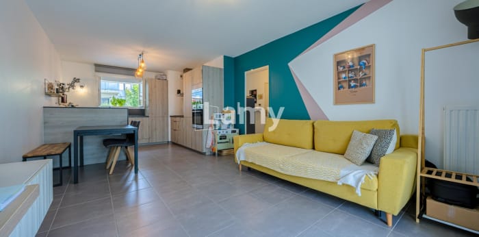 Image 1 sur 14 - Appartement  ·  Vente · Aix Les Bains (73100) · 3 pièces · 65m²