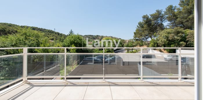 Image 7 sur 8 - Appartement  ·  Vente · Septemes Les Vallons (13240) · 2 pièces · 45m²