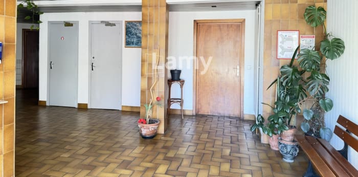 Image 2 sur 11 - Appartement  ·  Vente · Besancon (25000) · 1 pièce · 28m²