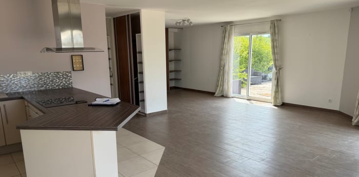 Image 12 sur 27 - Maison/villa  ·  Vente · Marigny Les Usages (45760) · 7 pièces · 168m²