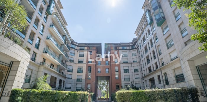 Image 8 sur 14 - Appartement  ·  Vente · Toulouse (31000) · 3 pièces · 72m²