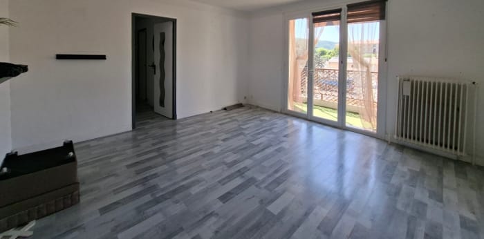 Image 4 sur 13 - Appartement  ·  Vente · Sisteron (04200) · 4 pièces · 67m²