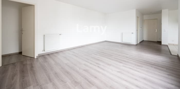 Image 8 sur 13 - Appartement  ·  Vente · Bordeaux (33300) · 4 pièces · 80m²