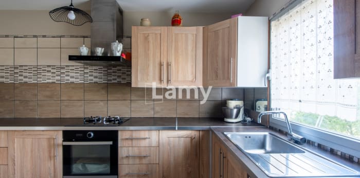 Image 5 sur 11 - Appartement  ·  Vente · Salon De Provence (13300) · 4 pièces · 76m²