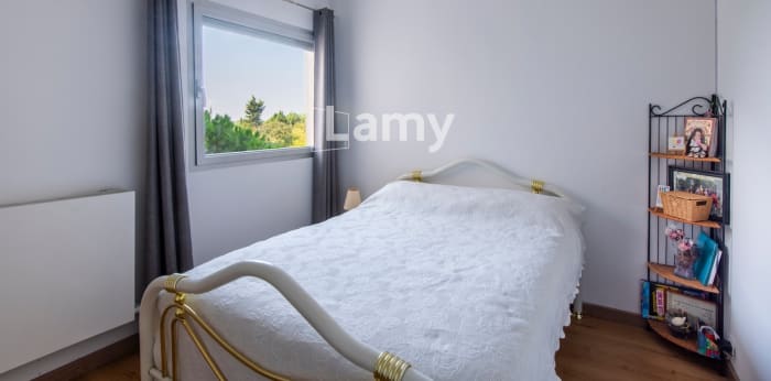 Image 9 sur 11 - Appartement  ·  Vente · Salon De Provence (13300) · 4 pièces · 76m²