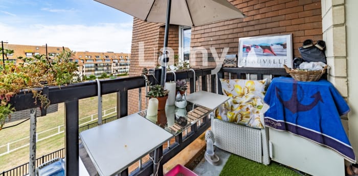 Image 2 sur 10 - Appartement  ·  Vente · Villers Sur Mer (14640) · 1 pièce · 26m²