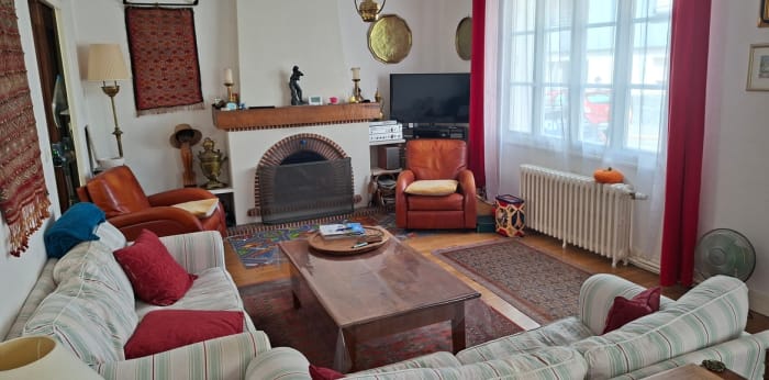Image 4 sur 16 - Maison/villa  ·  Vente · Angers (49100) · 8 pièces · 165m²