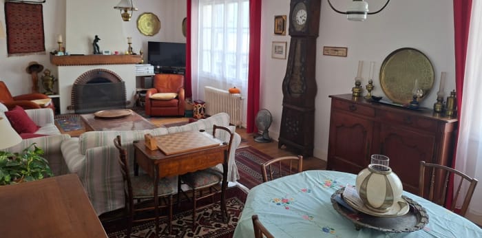 Image 5 sur 16 - Maison/villa  ·  Vente · Angers (49100) · 8 pièces · 165m²