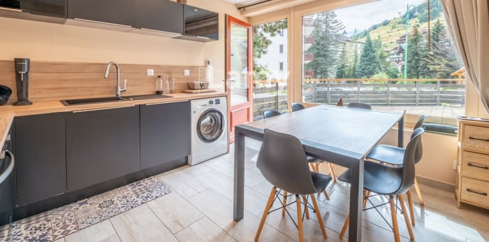 Image 2 sur 9 - Appartement  ·  Vente · Les Deux Alpes (38860) · 4 pièces · 57m²