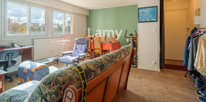 Image 2 sur 10 - Appartement  ·  Vente · Limoges (87000) · 2 pièces · 48m²