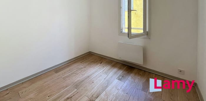 Image 6 sur 7 - Appartement  ·  Vente · Aix En Provence (13100) · 3 pièces · 42m²