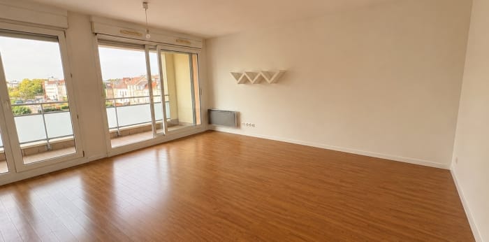 Image 2 sur 6 - Appartement  ·  Vente · Reims (51100) · 43m²