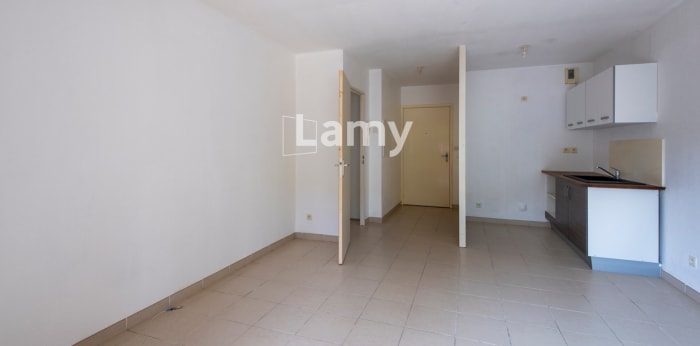 Image 4 sur 9 - Appartement  ·  Vente · Miramas (13140) · 2 pièces · 40m²