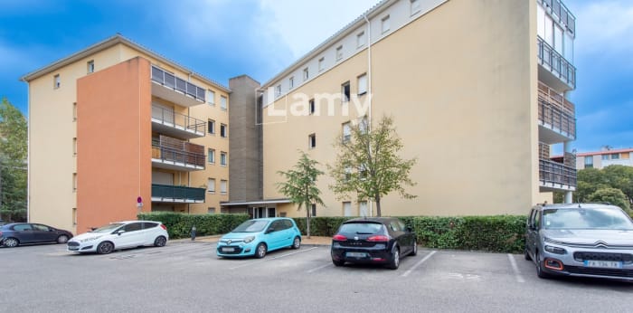 Image 1 sur 9 - Appartement  ·  Vente · Miramas (13140) · 2 pièces · 40m²