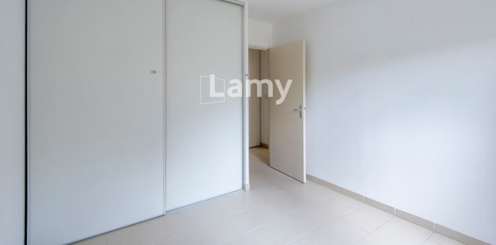 Image 8 sur 9 - Appartement  ·  Vente · Miramas (13140) · 2 pièces · 40m²