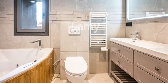 Image 4 sur 11 - Appartement  ·  Vente · Bozel (73350) · 5 pièces · 104m²