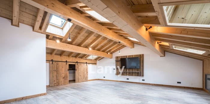 Image 2 sur 11 - Appartement  ·  Vente · Bozel (73350) · 5 pièces · 104m²