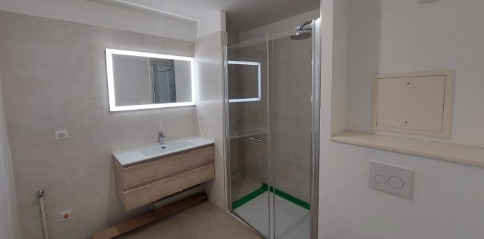 Image 8 sur 9 - Appartement  ·  Location · Issy Les Moulineaux (92130) · 4 pièces · 84m²