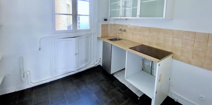 Image 2 sur 6 - Appartement  ·  Location · Paris (75013) · 3 pièces · 70m²