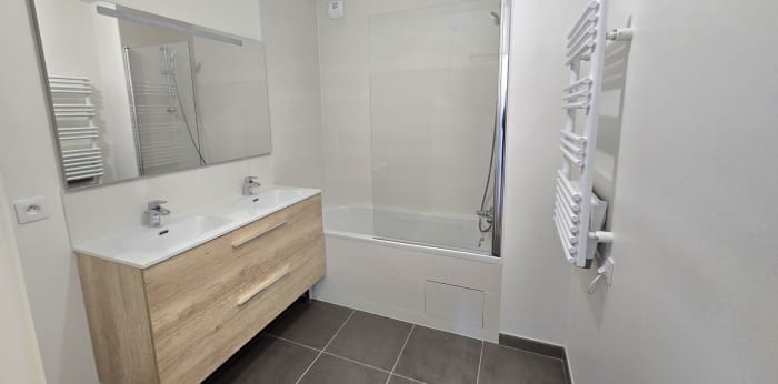Image 7 sur 7 - Appartement  ·  Location · Rueil Malmaison (92500) · 4 pièces · 97m²