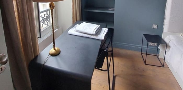 Image 7 sur 8 - Appartement  ·  Location · Paris (75007) · 2 pièces · 49m²