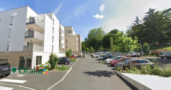 Image 1 - Parking · Gleize (69400)