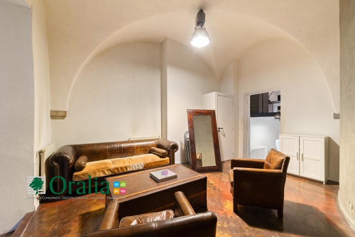 Image 4 sur 31 - Local commercial  ·  Location · Lyon (69001)