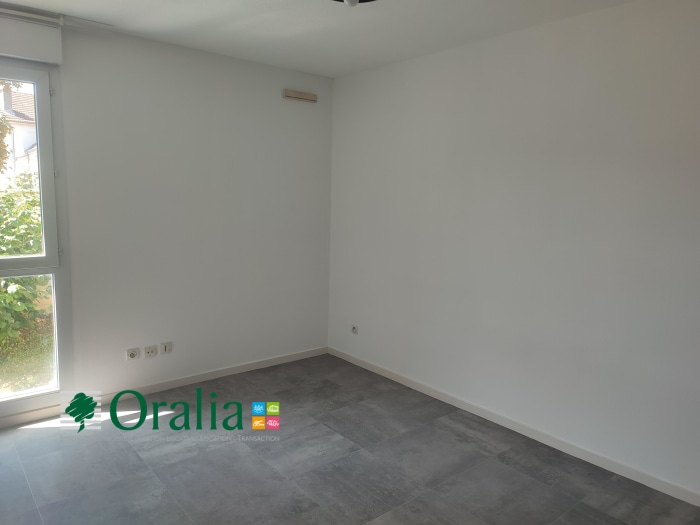 Image 4 sur 6 - Appartement  ·  Location · Dijon (21000) · 1 pièce · 19m²