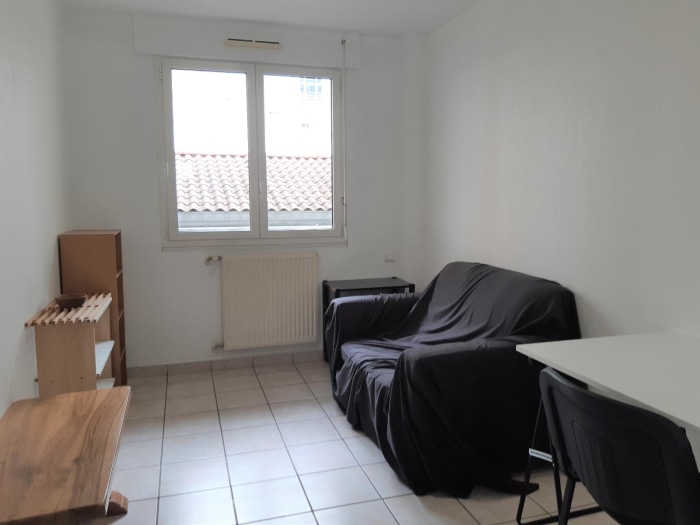 Image 7 sur 19 - Appartement  ·  Location · Grenoble (38000) · 4 pièces · 85m²
