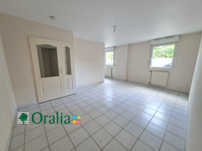 Image 2 sur 17 - Appartement  ·  Location · Dijon (21000) · 2 pièces · 46m²