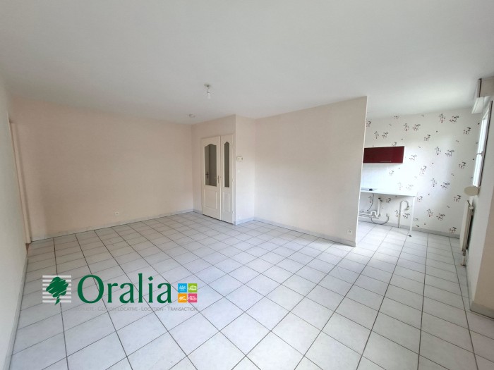Image 3 sur 17 - Appartement  ·  Location · Dijon (21000) · 2 pièces · 46m²