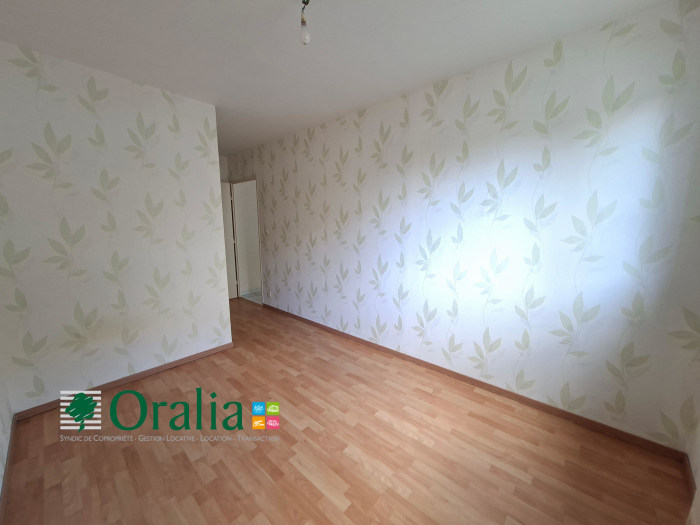 Image 11 sur 17 - Appartement  ·  Location · Dijon (21000) · 2 pièces · 46m²