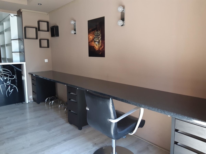Image 4 sur 8 - Local commercial  ·  Location · Grenoble (38000)