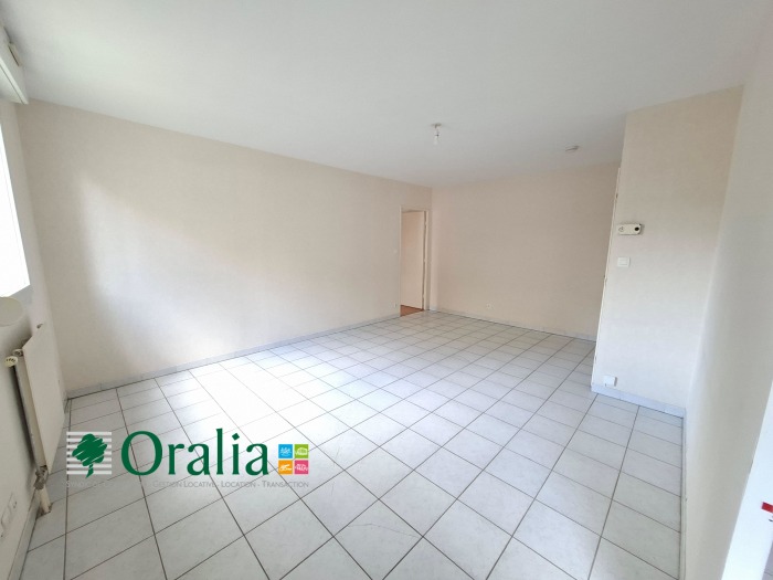 Image 4 sur 17 - Appartement  ·  Location · Dijon (21000) · 2 pièces · 46m²