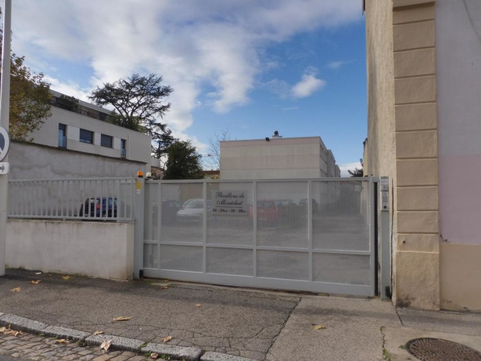 Image 1 sur 1 - Parking  ·  Location · Lyon (69003)