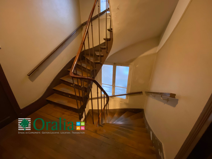 Image 7 sur 9 - Appartement  ·  Location · Paris (75019) · 2 pièces · 35m²
