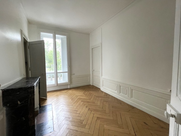 Image 24 sur 32 - Appartement  ·  Location · Lyon (69006) · 6 pièces · 273m²
