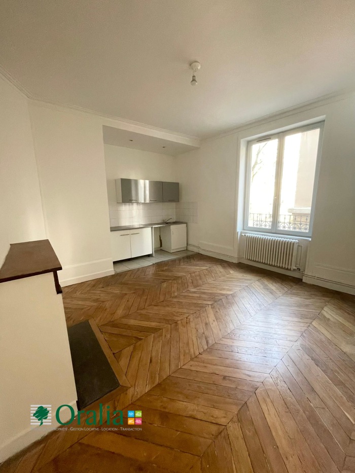 Image 1 sur 1 - Appartement  ·  Location · Lyon (69002) · 3 pièces · 68m²