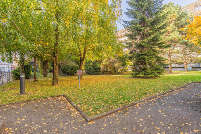 Image 15 sur 15 - Appartement  ·  Location · Grenoble (38000) · 2 pièces · 46m²